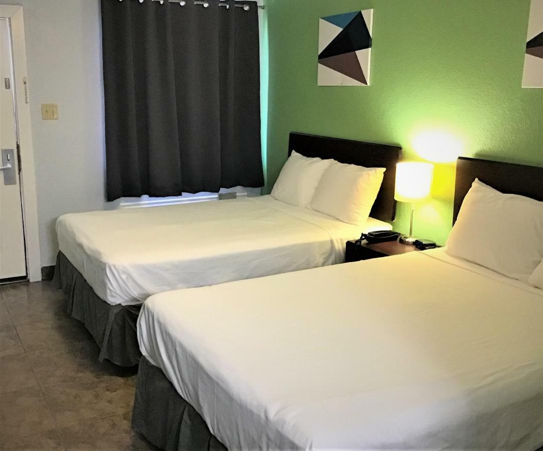 Hwy 59 Motel Laredo Medical Center Dış mekan fotoğraf